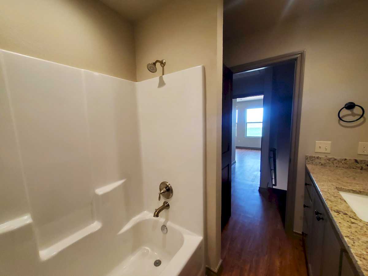 Circle C Barn Apt Pics 04