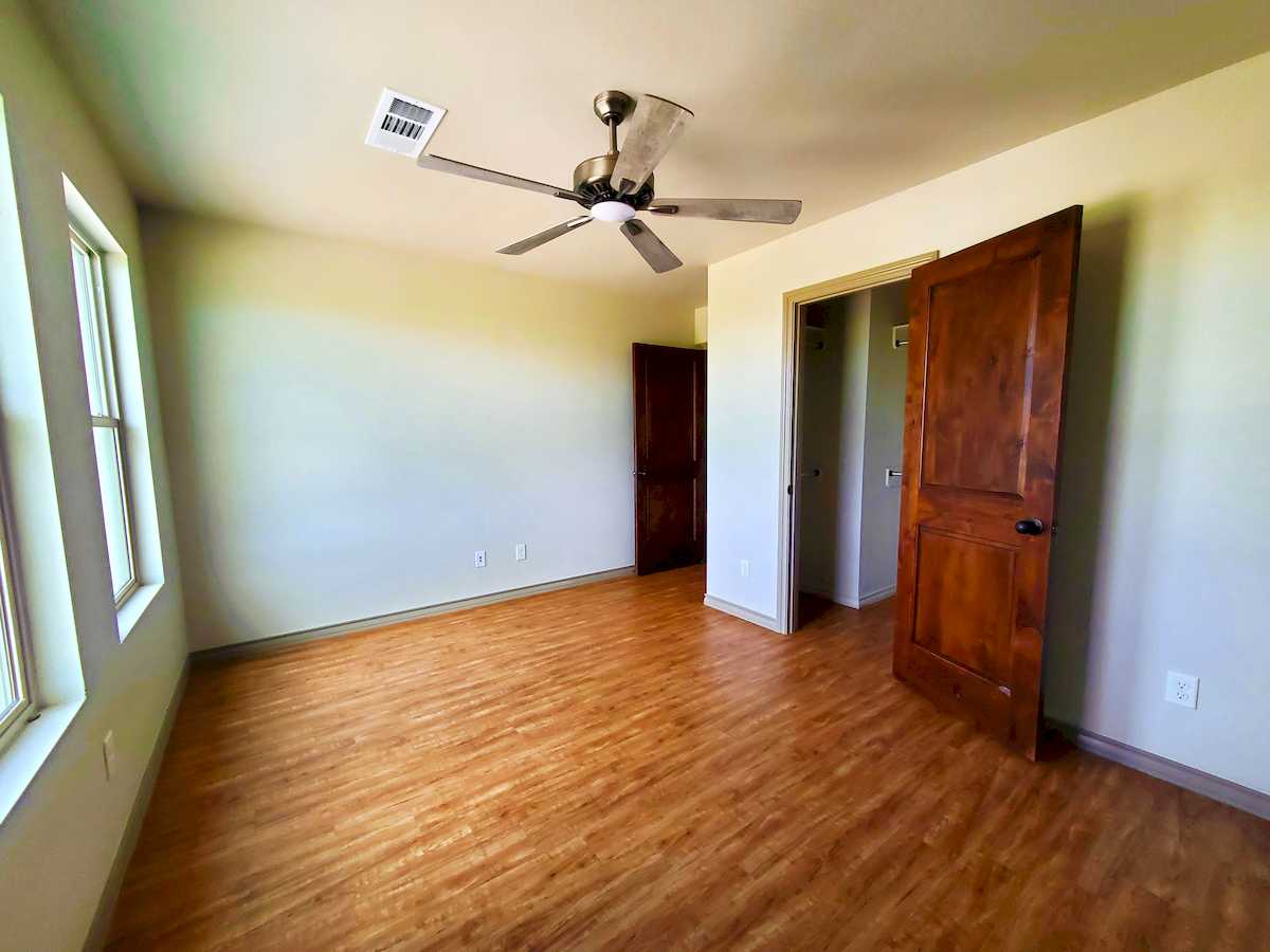 Circle C Barn Apt Pics 05